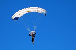 kaiyun 开云体育-范德芬长途奔袭世界波由帕利尼亚助攻：这助攻得不到应有认可！