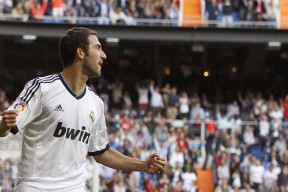 开云体育链接-比尔这赛季稳得离谱，每场都有惊喜表现，比尔进过几次季后赛